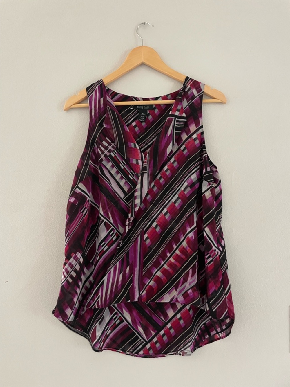 White House Black Market Purple Black & Grey Geometric Sleeveless Blouse